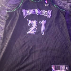 Large Timber wolves jersey #21